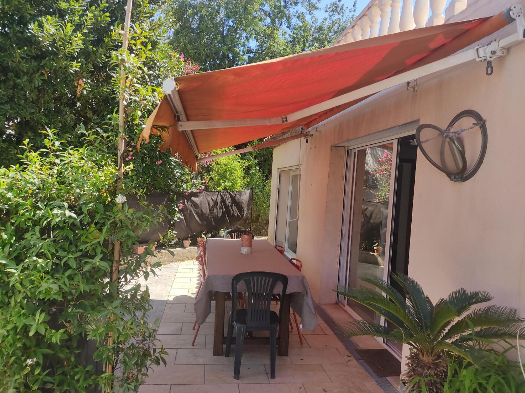 Belle Maison Centre Avec Parking Holiday home *